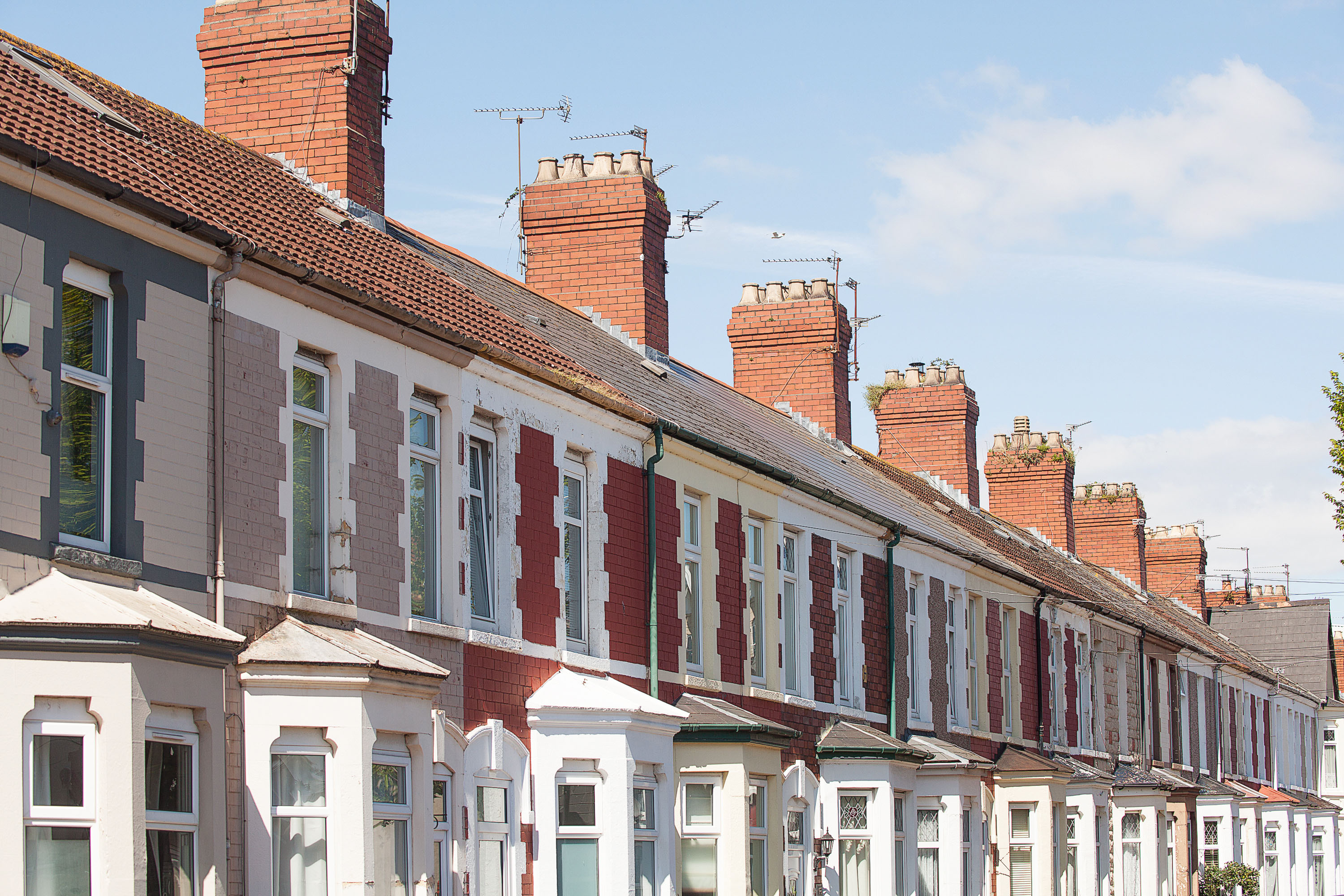 Rows of terrace houses in the UK city of Cardiff