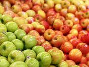 Loose red and green apples.