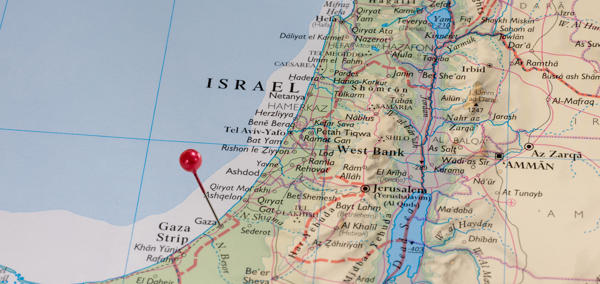 The article’s main image shows a coloured map of Israel and Gaza.